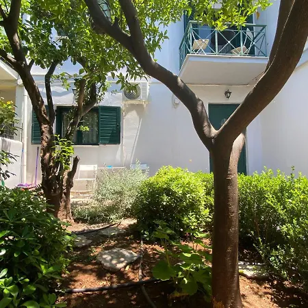 Garden House Καλαμάτα