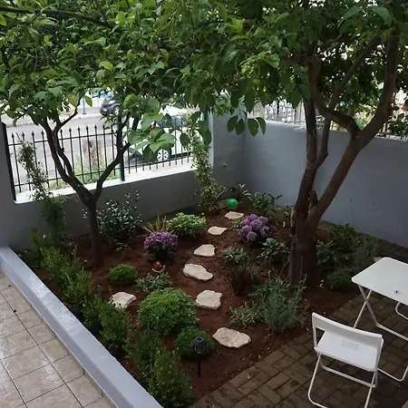 Garden House * Καλαμάτα
